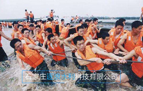 逐浪防汛抗洪应急浮水衣投递现场实拍